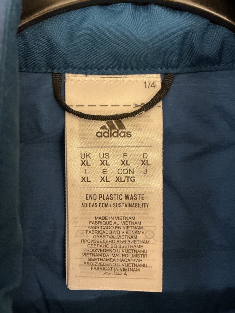 Like new Men’s Adidas Vest XL - Picture 3 of 7
